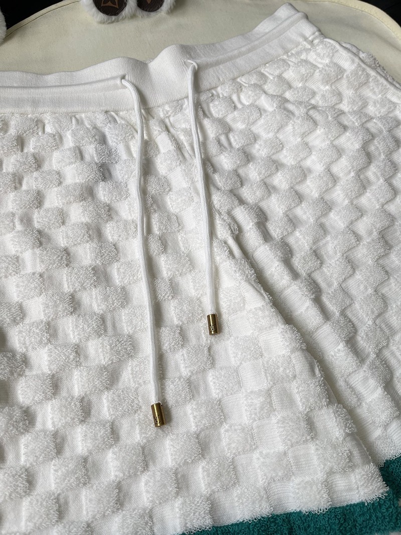 LV Shorts 080