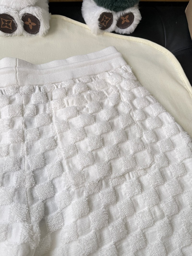 LV Shorts 080