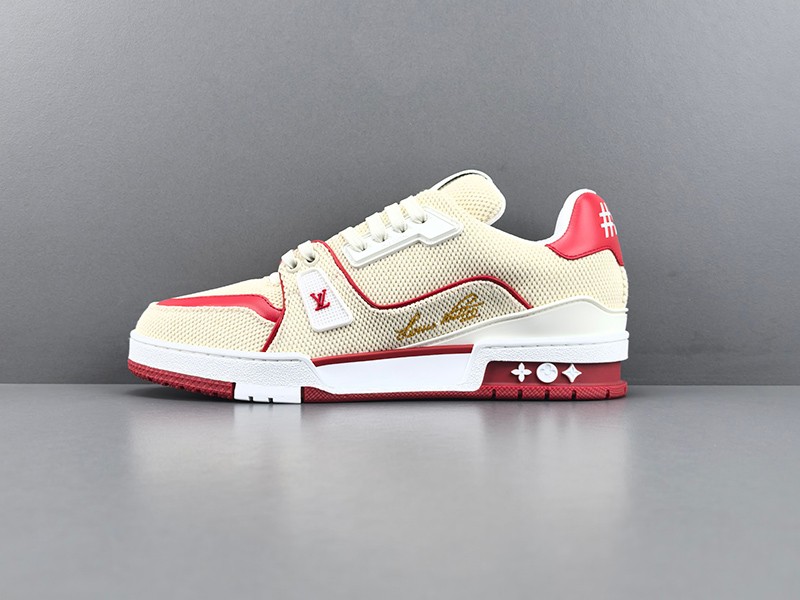 LV Trainer Sneaker 110