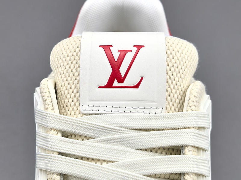 LV Trainer Sneaker 110