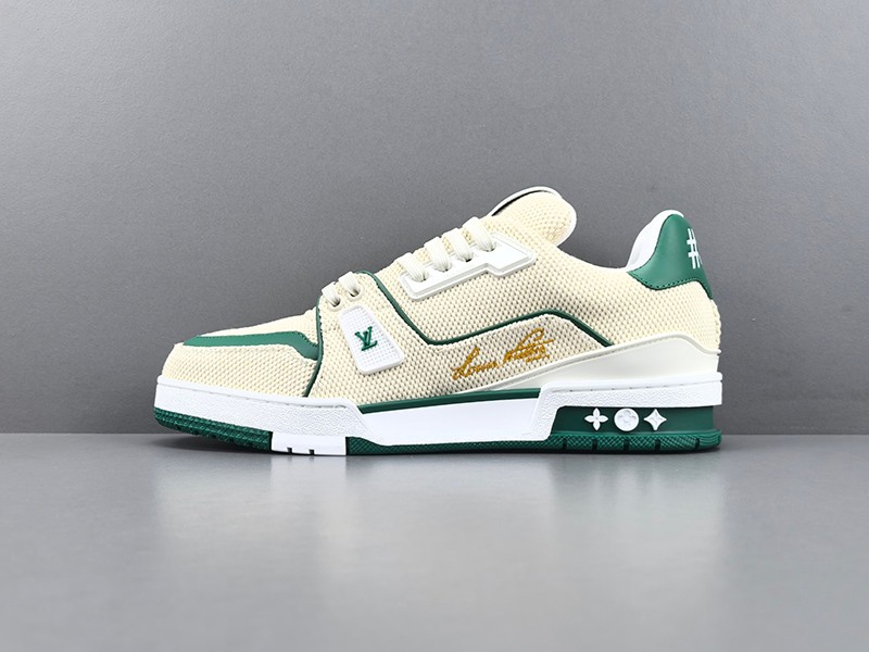LV Trainer Sneaker 109