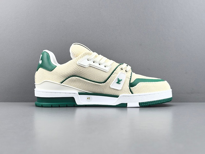 LV Trainer Sneaker 109