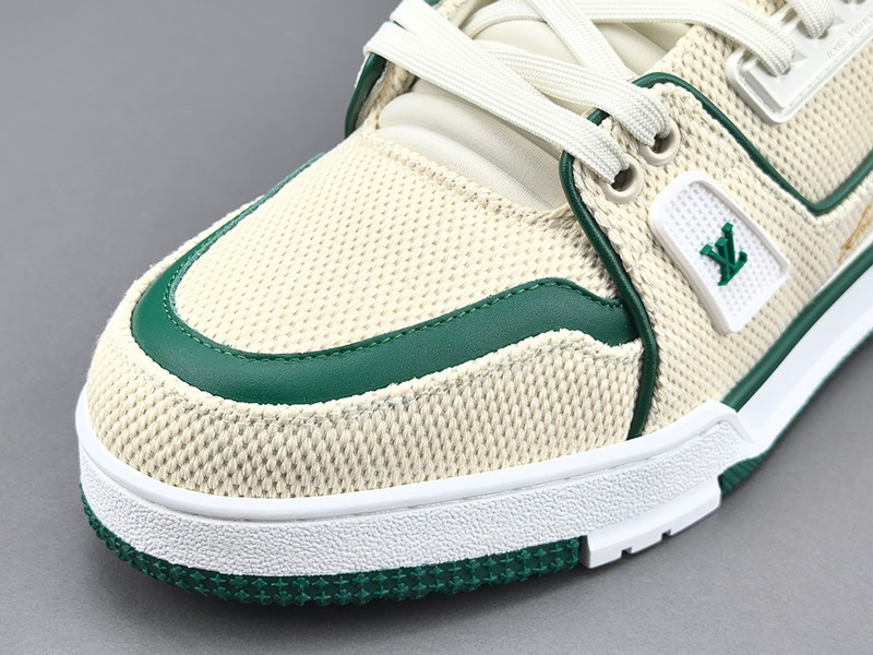 LV Trainer Sneaker 109