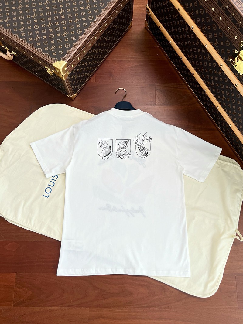 LV T-shirt 085