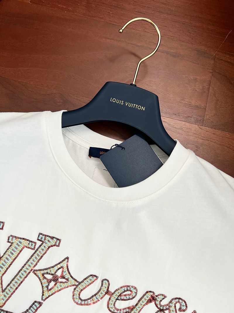 LV T-shirt 084