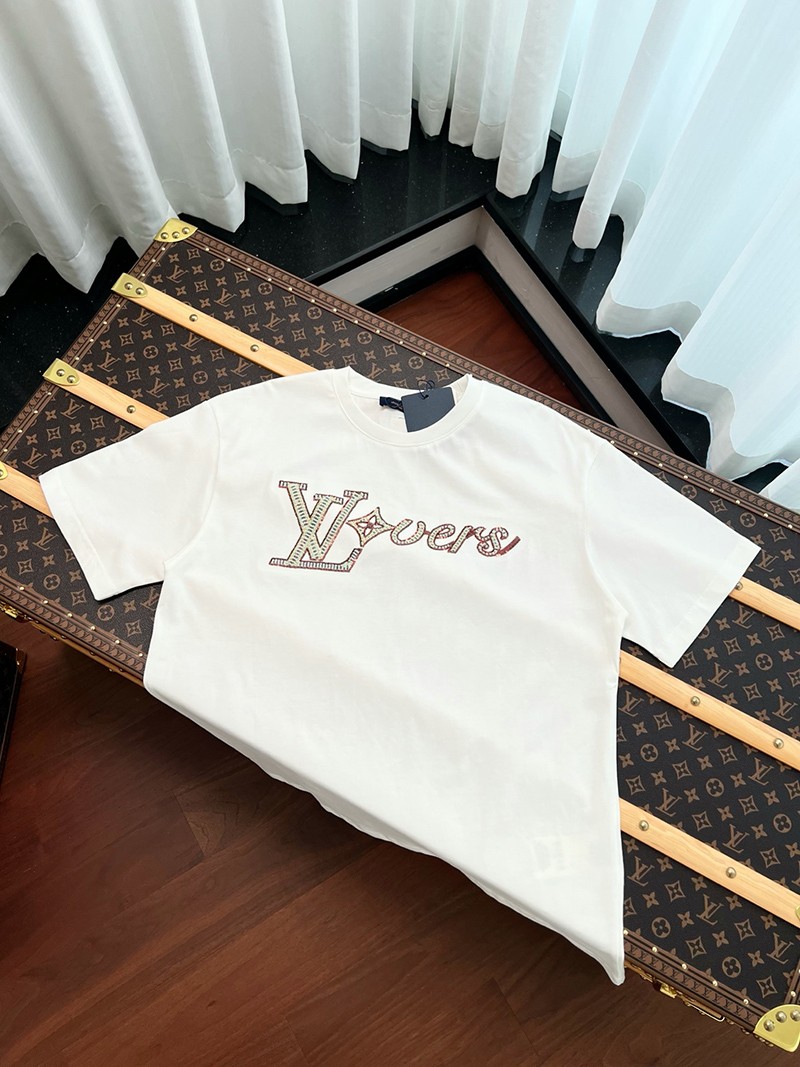 LV T-shirt 084