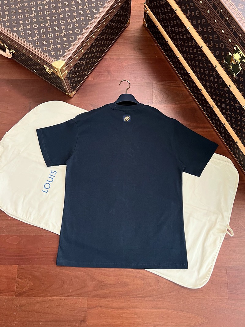 LV T-shirt 083