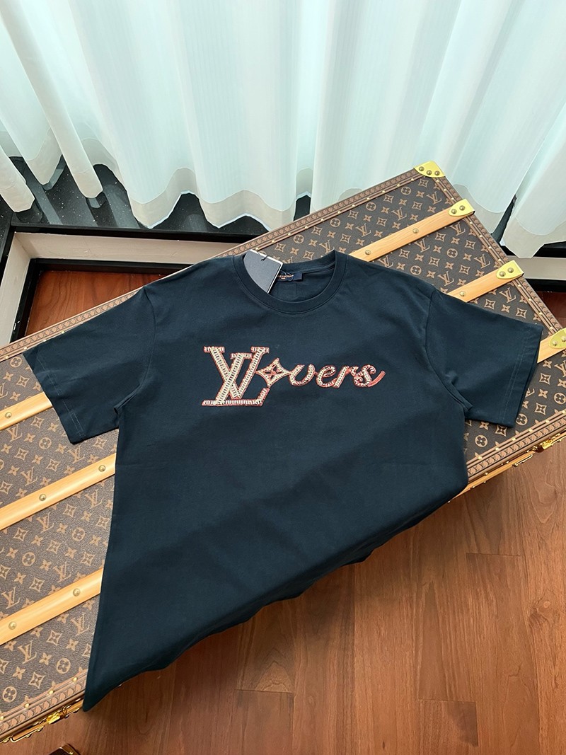 LV T-shirt 083
