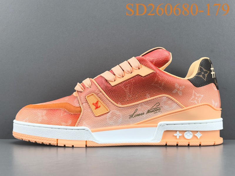 LV Trainer Sneaker 104