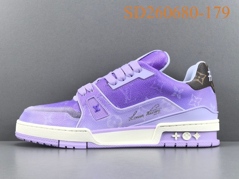 LV Trainer Sneaker 106