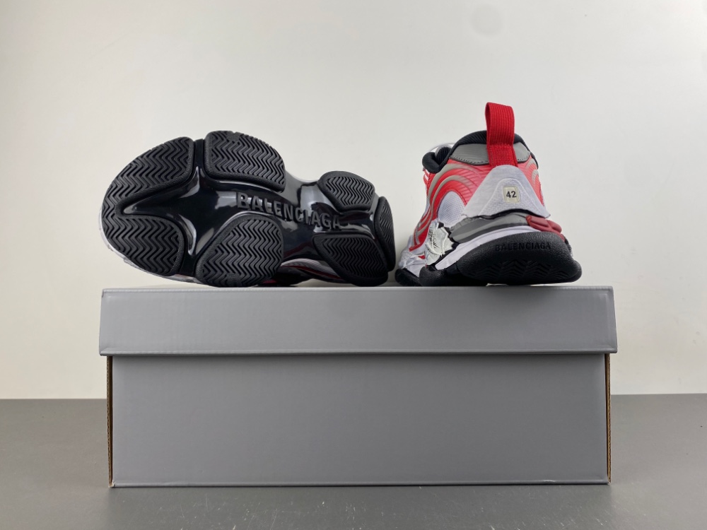 Balenciaga Triple S2 Sneaker 01
