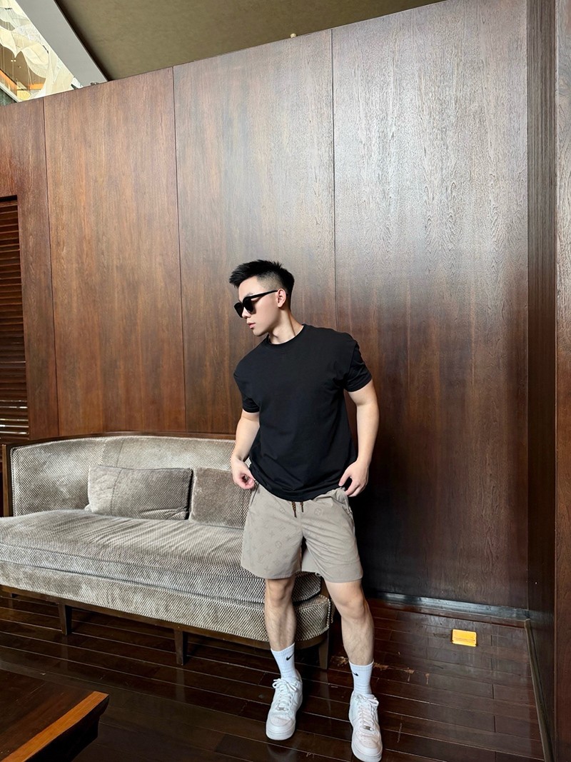 LV Shorts 090