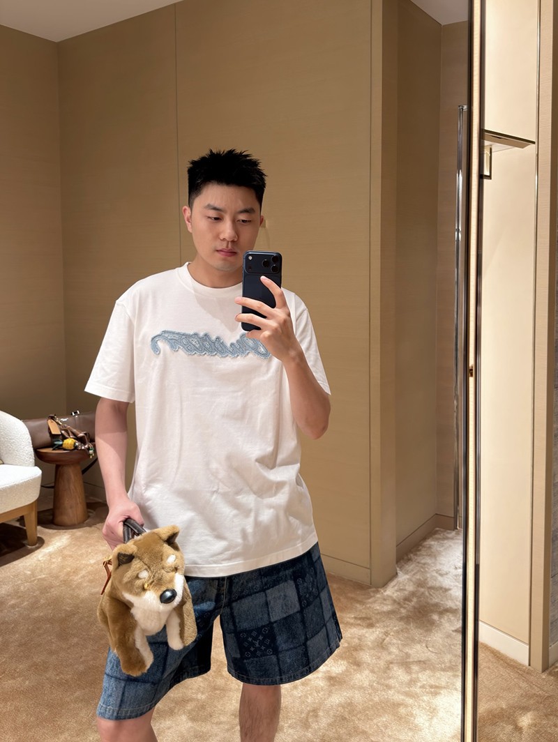 LV Shorts 091
