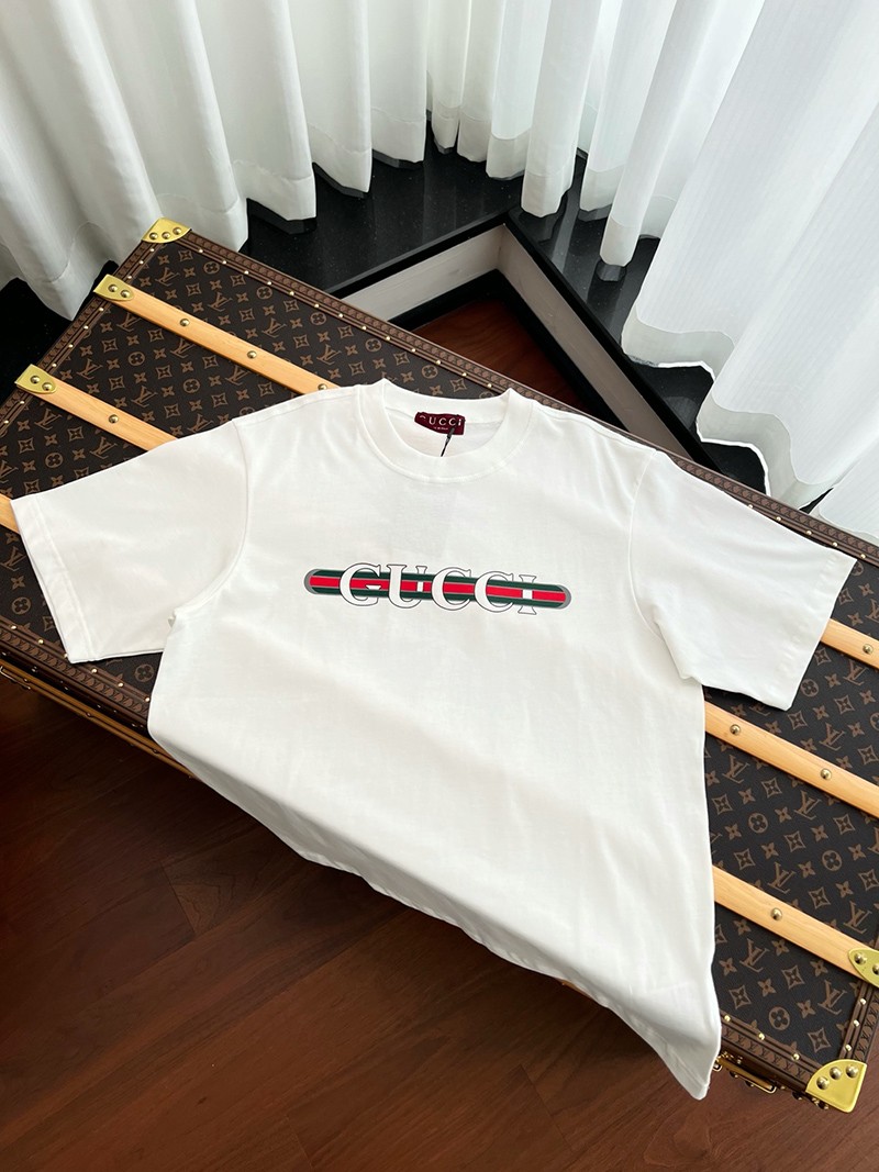 Gucci T-shirt 006