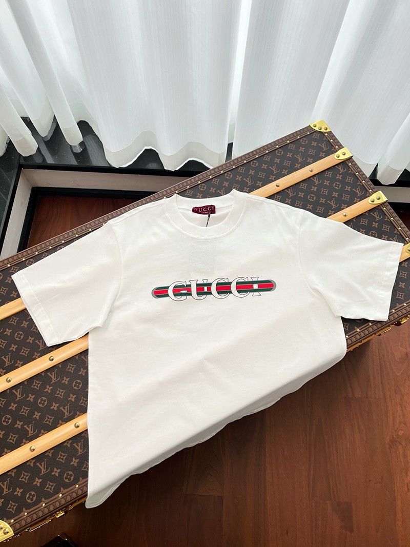Gucci T-shirt 006