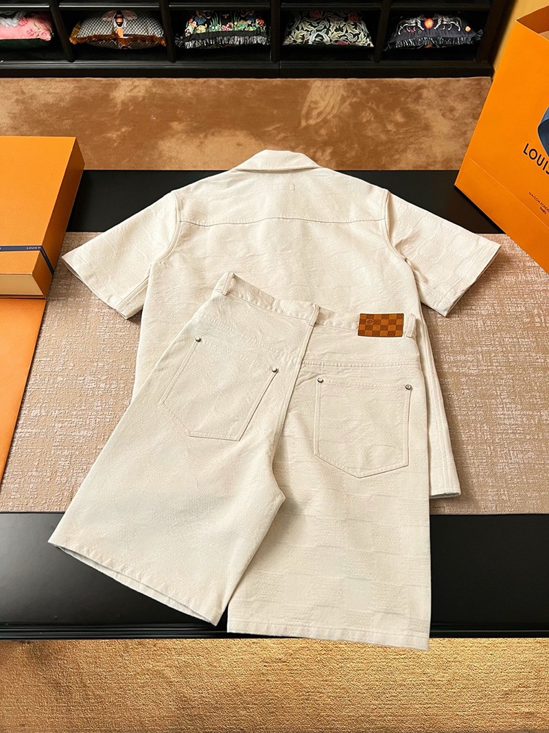 LV Shorts 086