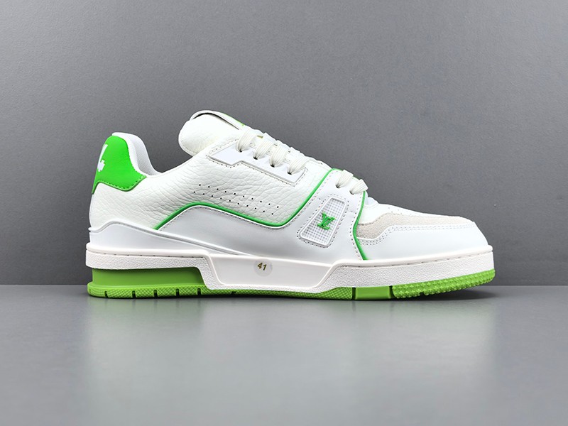 LV Trainer Sneaker 111