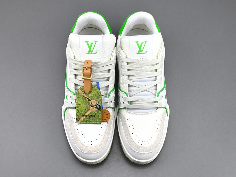LV Trainer Sneaker 111