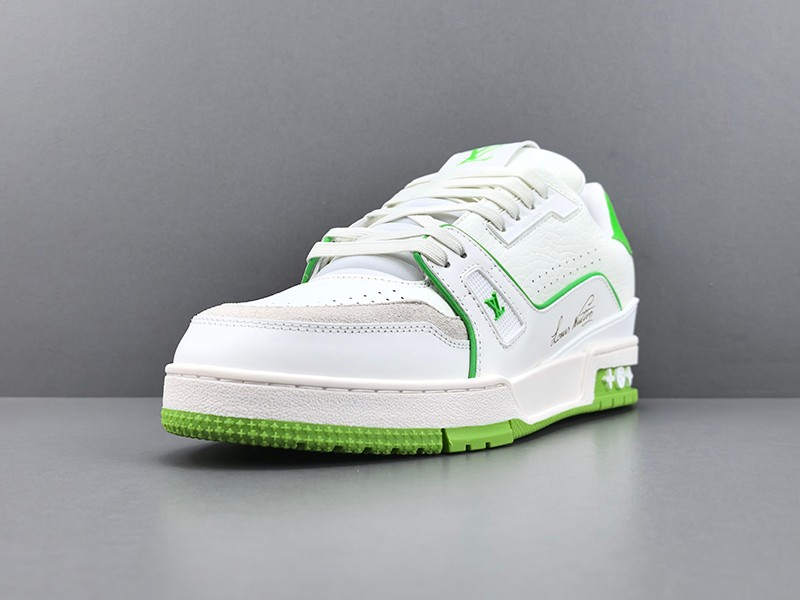 LV Trainer Sneaker 111