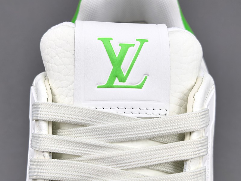 LV Trainer Sneaker 111