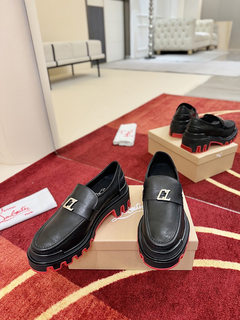 Christmas Louboutin Shoe 001