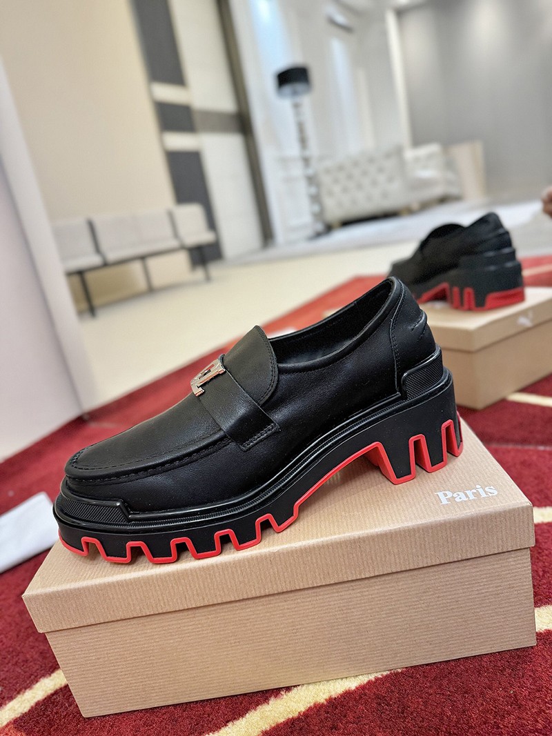 Christmas Louboutin Shoe 001