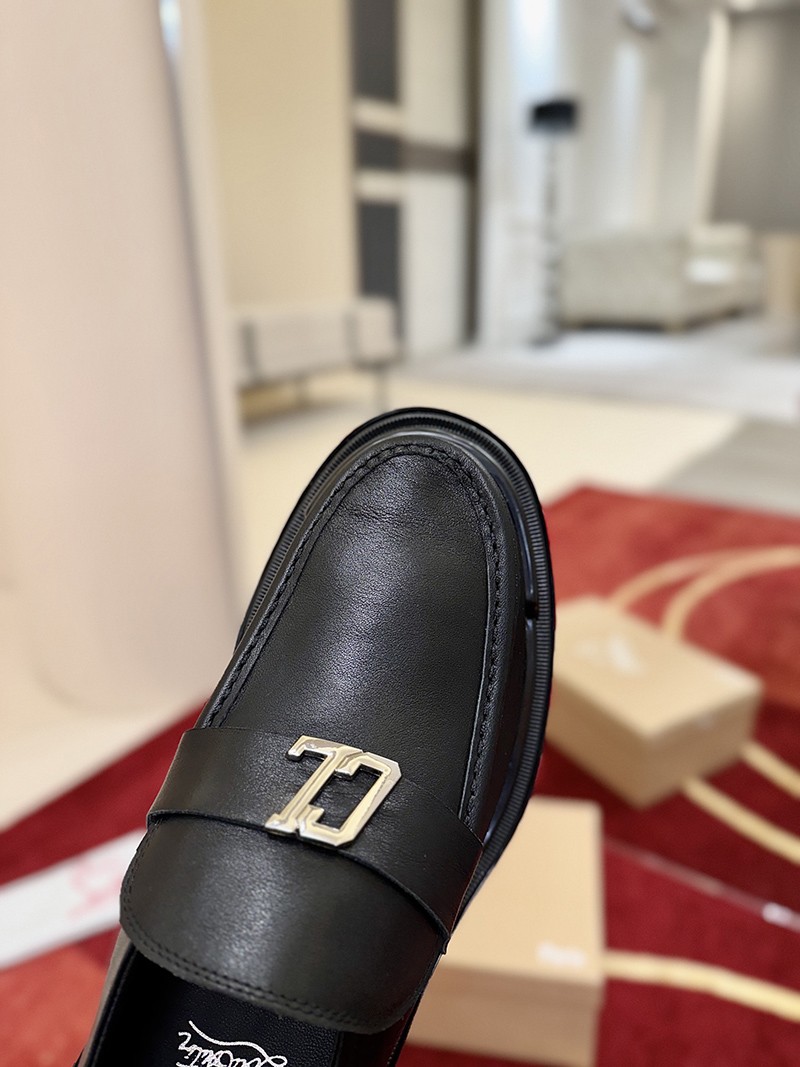 Christmas Louboutin Shoe 001
