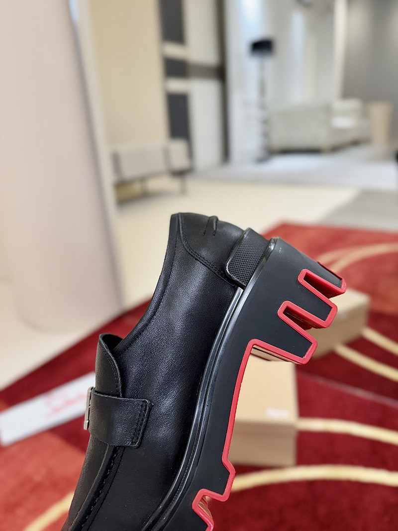 Christmas Louboutin Shoe 001