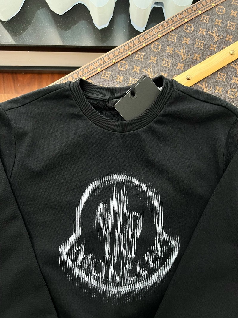 Moncler Longsleeve Shirts 010