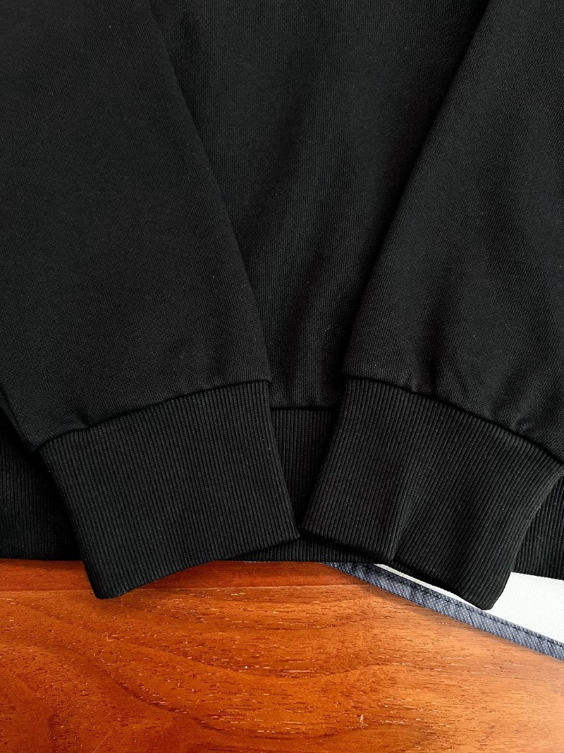 Moncler Longsleeve Shirts 010