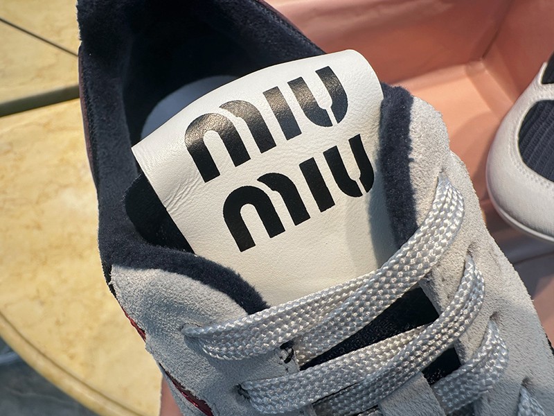 MiuMiu Wmns Shoe 010
