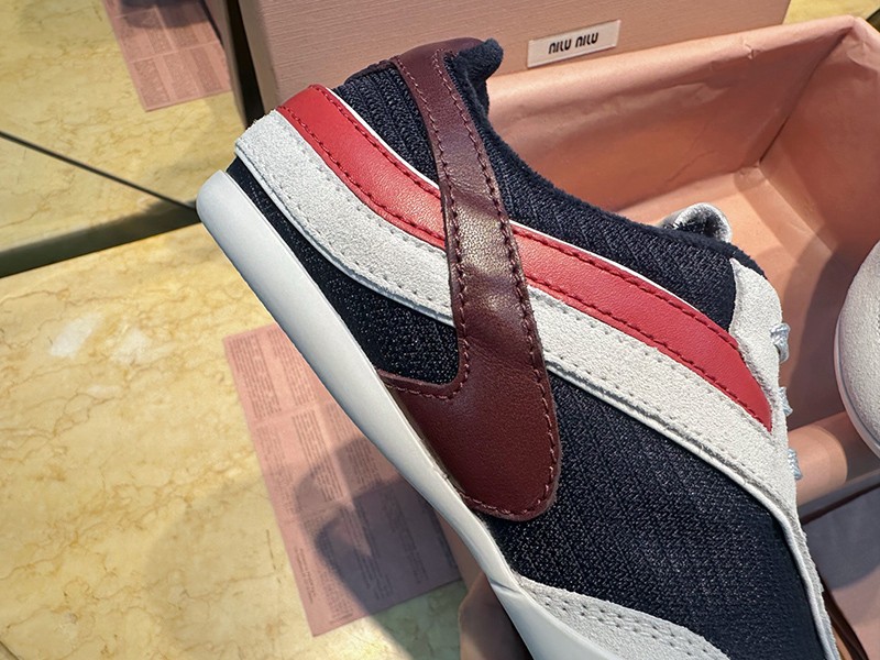 MiuMiu Wmns Shoe 010
