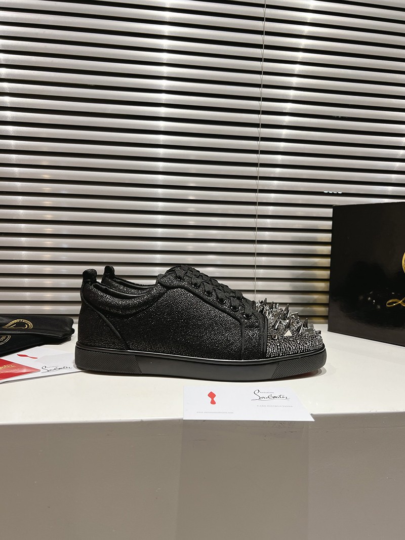 Christmas Louboutin Shoe 007