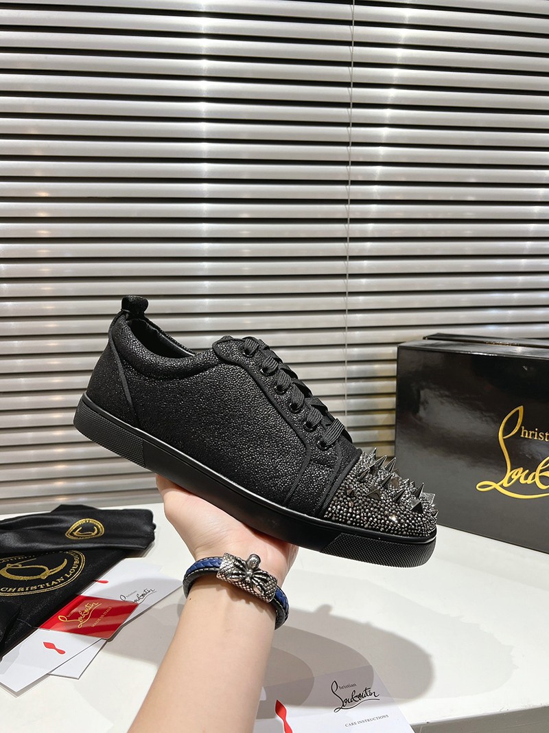 Christmas Louboutin Shoe 007