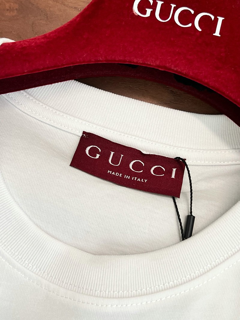 Gucci T-shirt 013