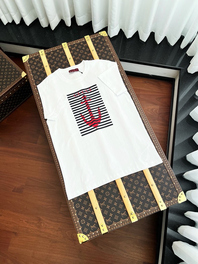 Gucci T-shirt 013