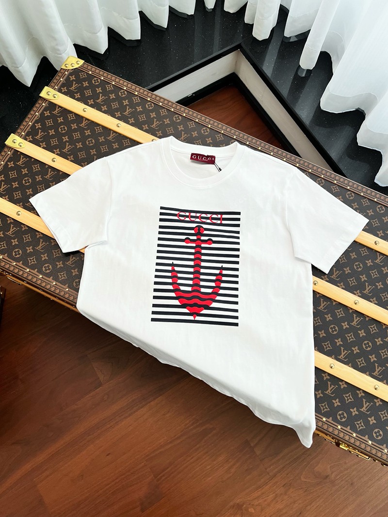 Gucci T-shirt 013