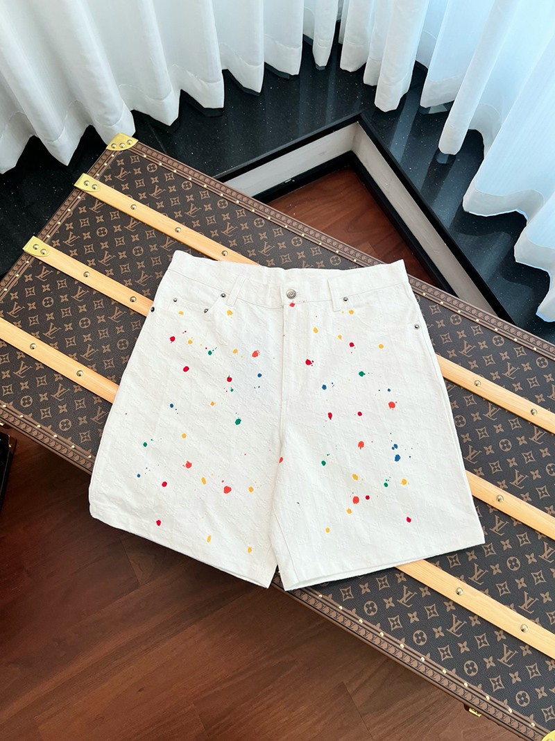 Gucci Shorts 010