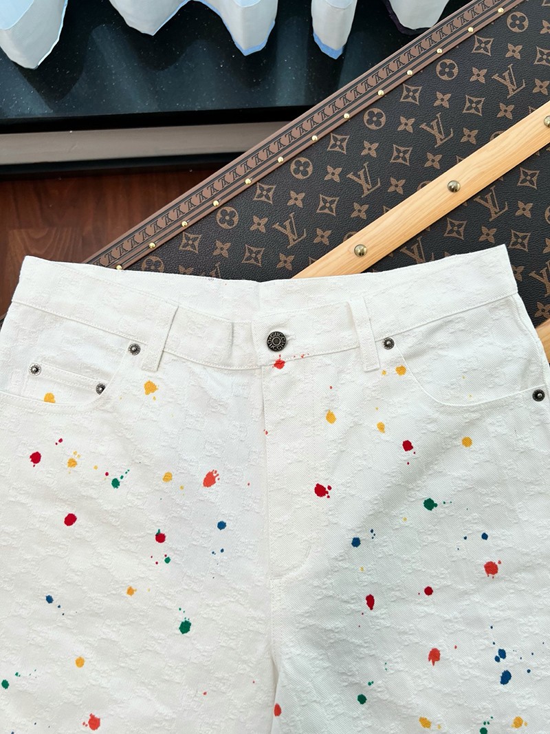 Gucci Shorts 010