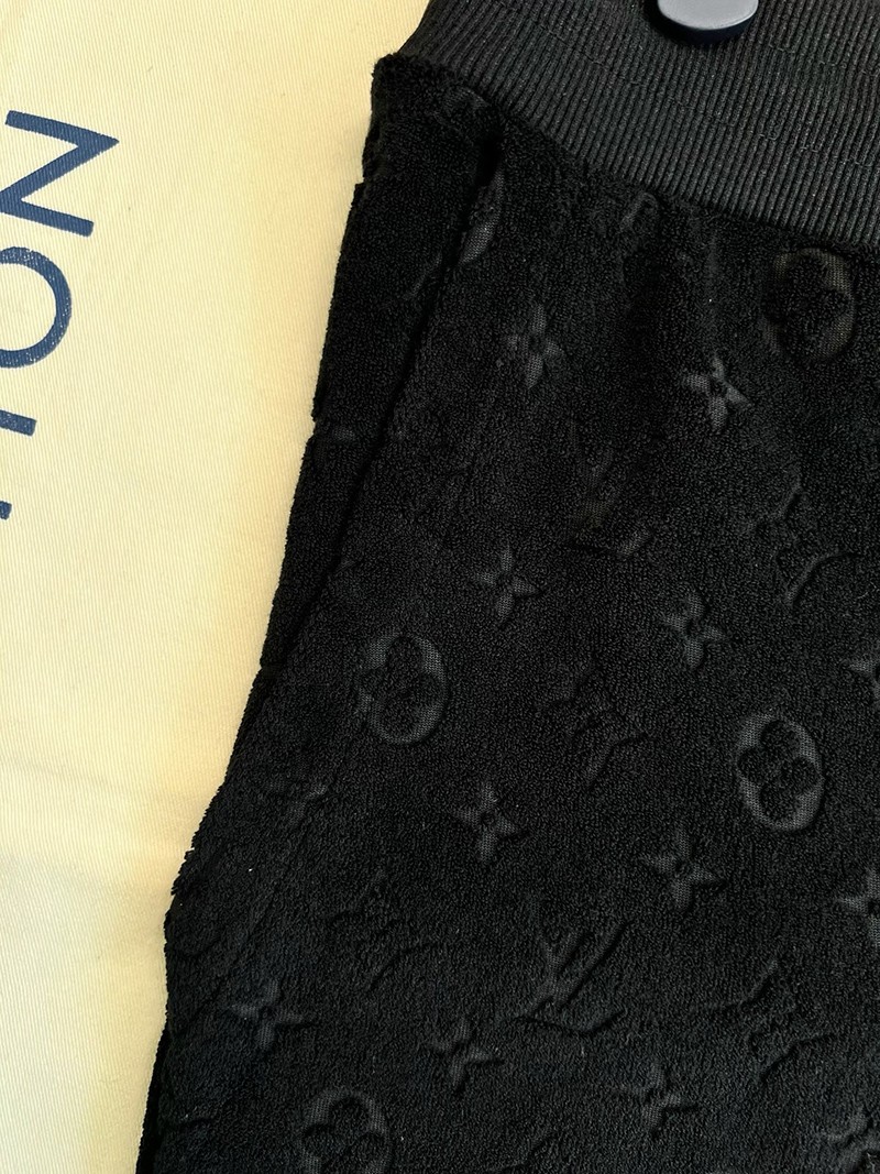 LV Shorts 092
