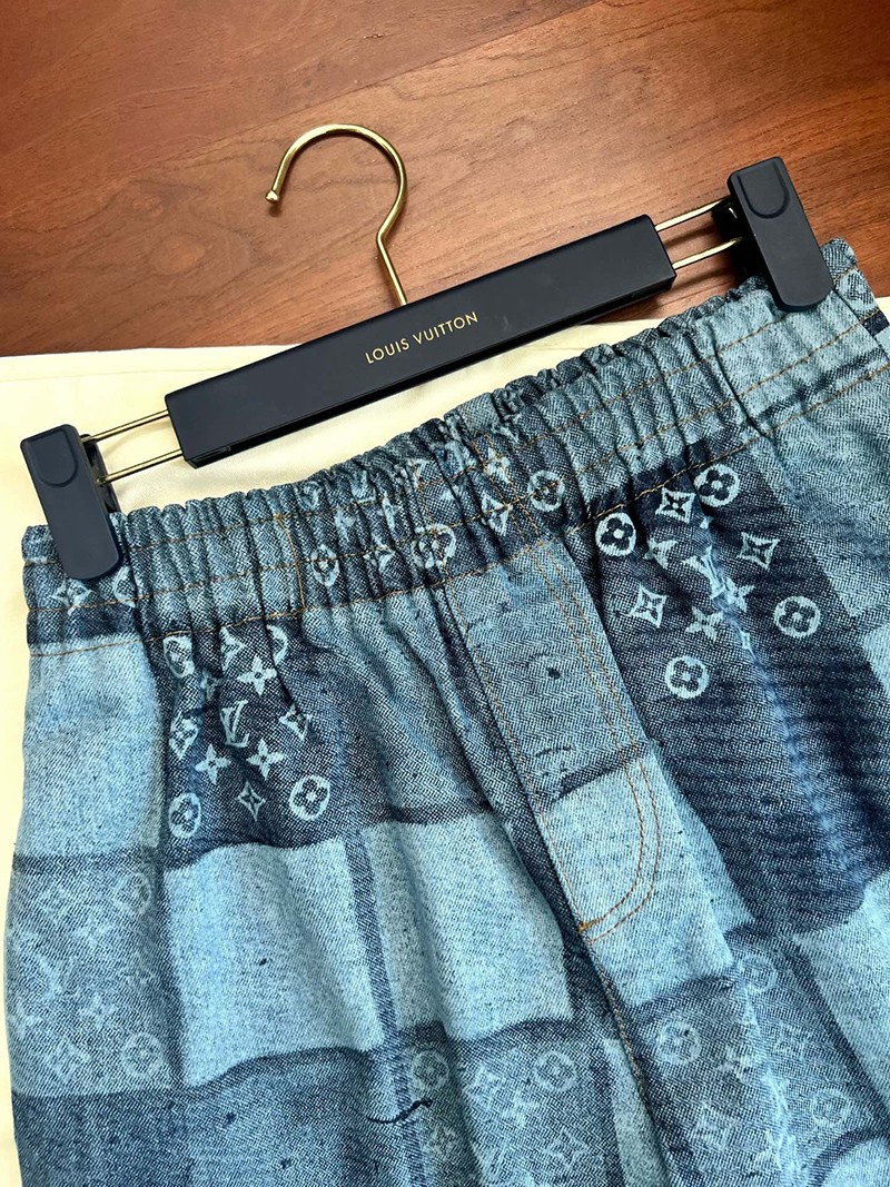 LV Shorts 091