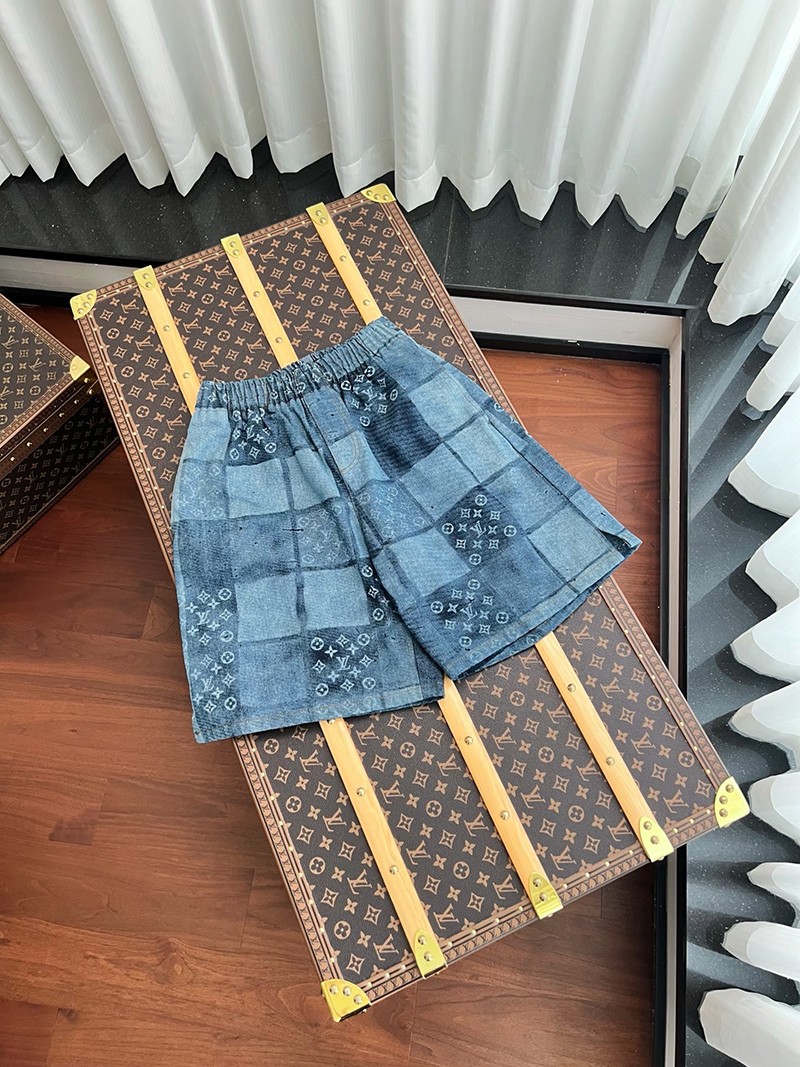 LV Shorts 091