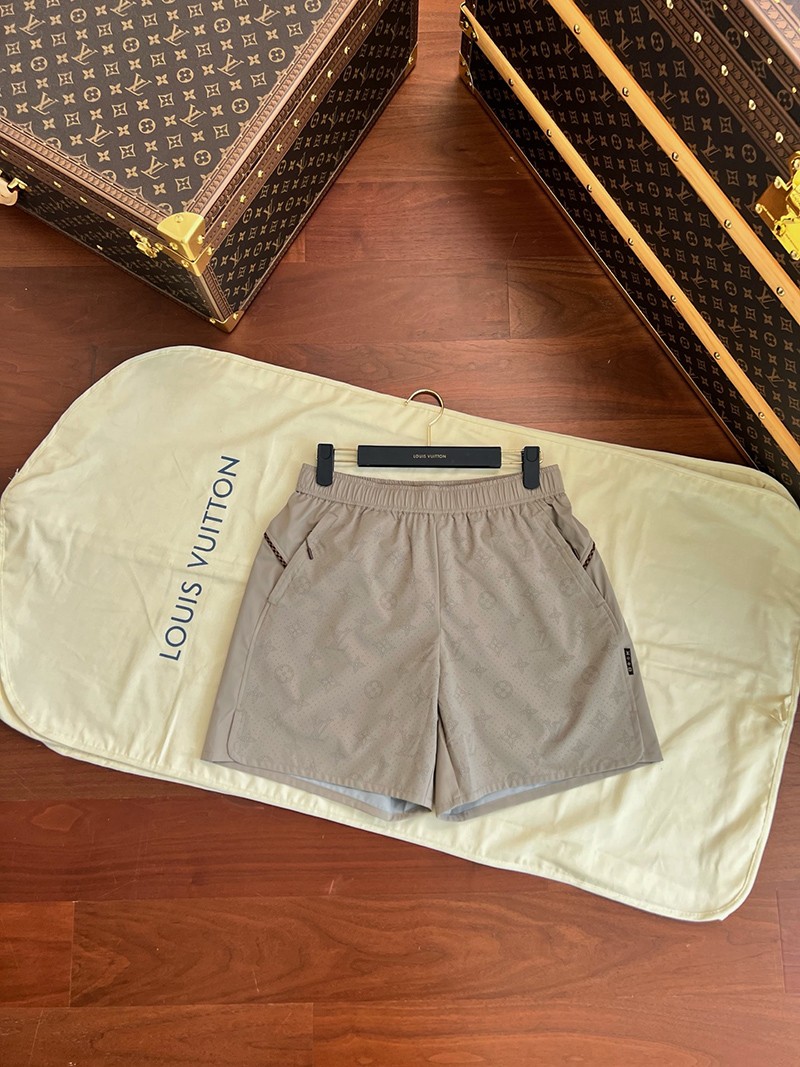 LV Shorts 090