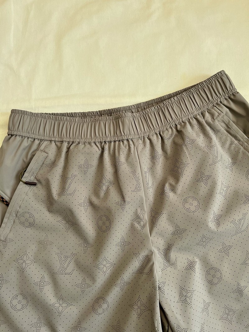 LV Shorts 090