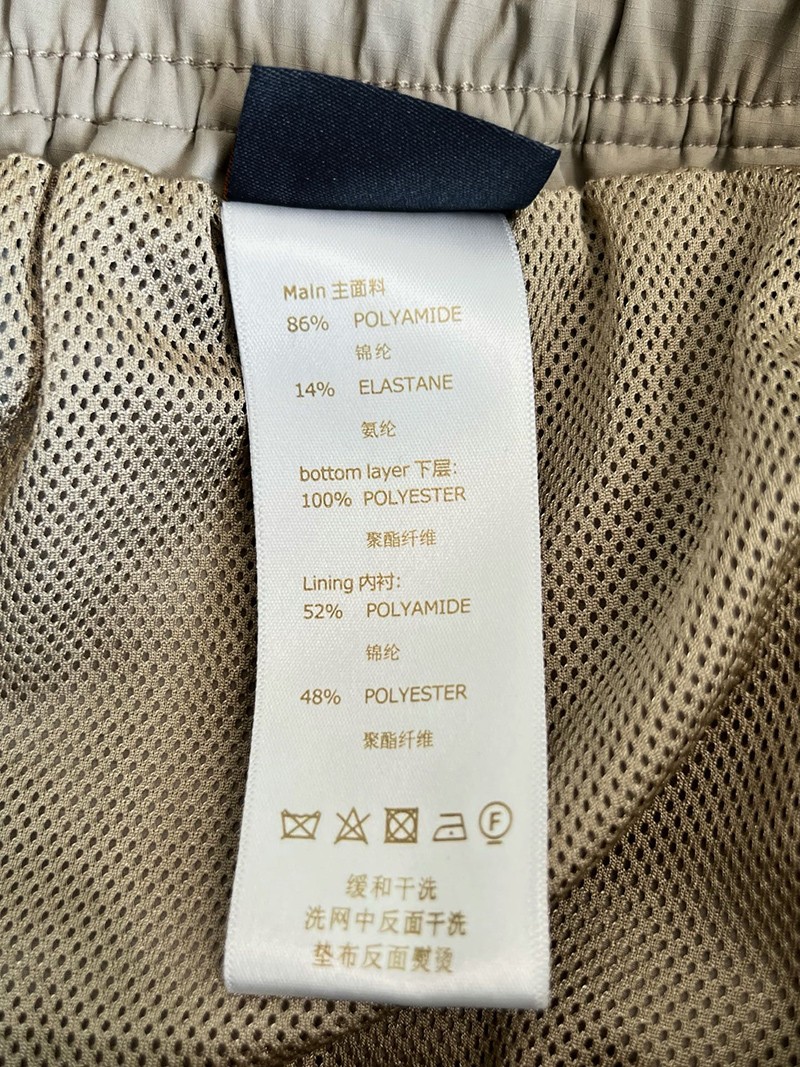 LV Shorts 090