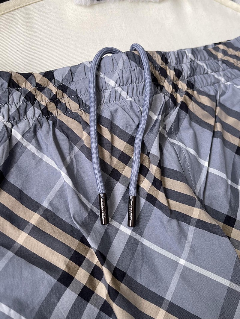 Burberry Shorts 021