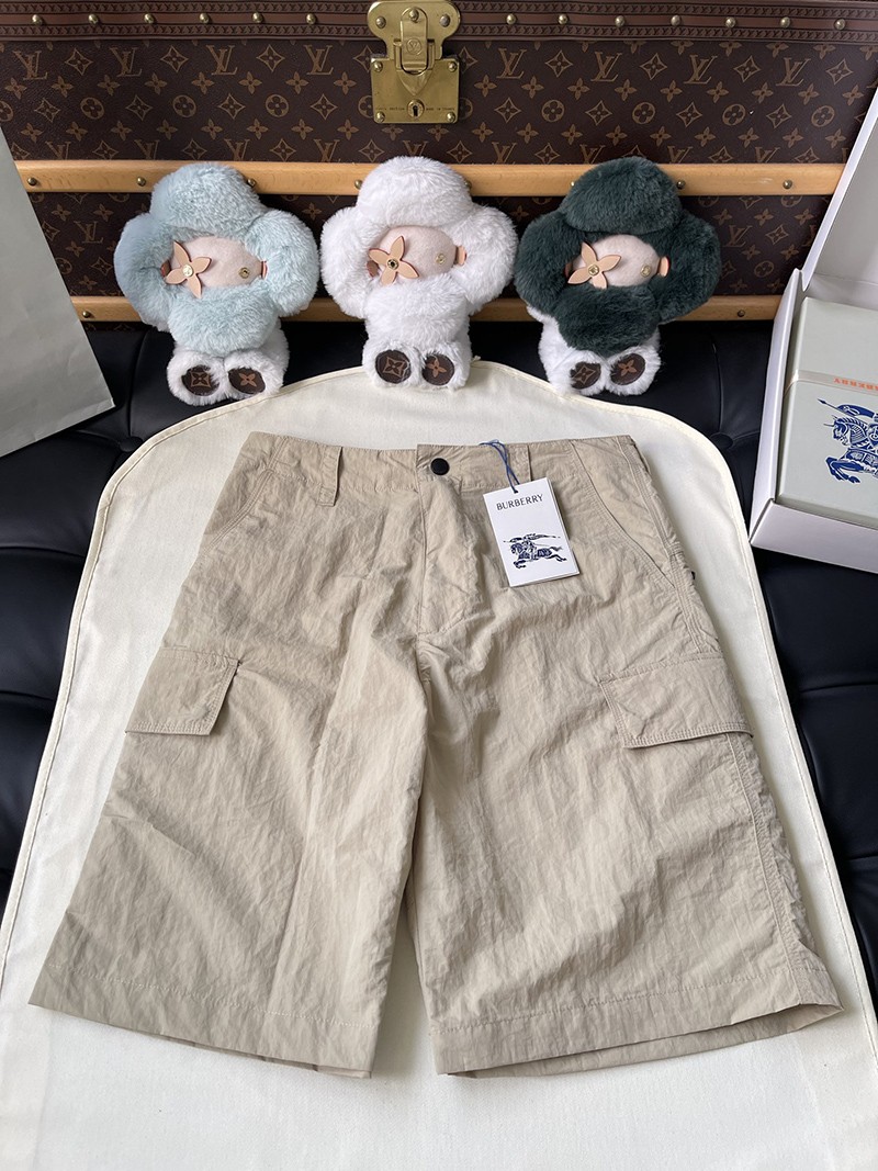 Burberry Shorts 020