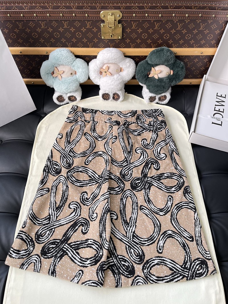 Loewe Shorts 003