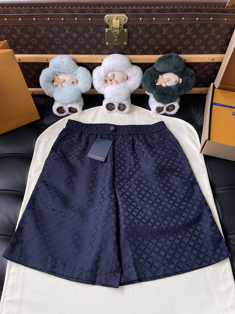 LV Shorts 094