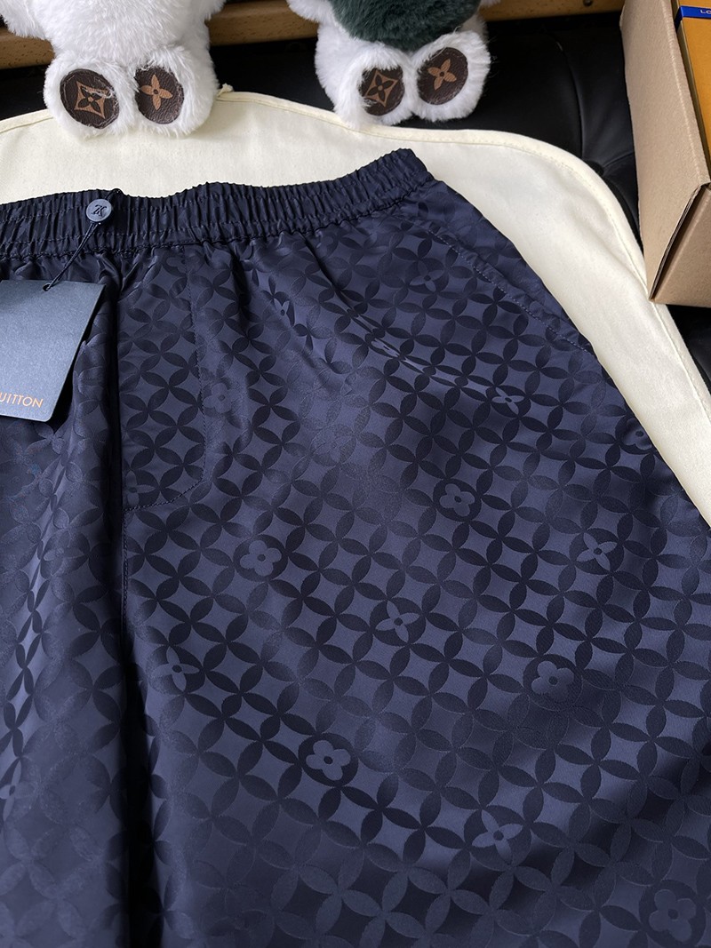 LV Shorts 094